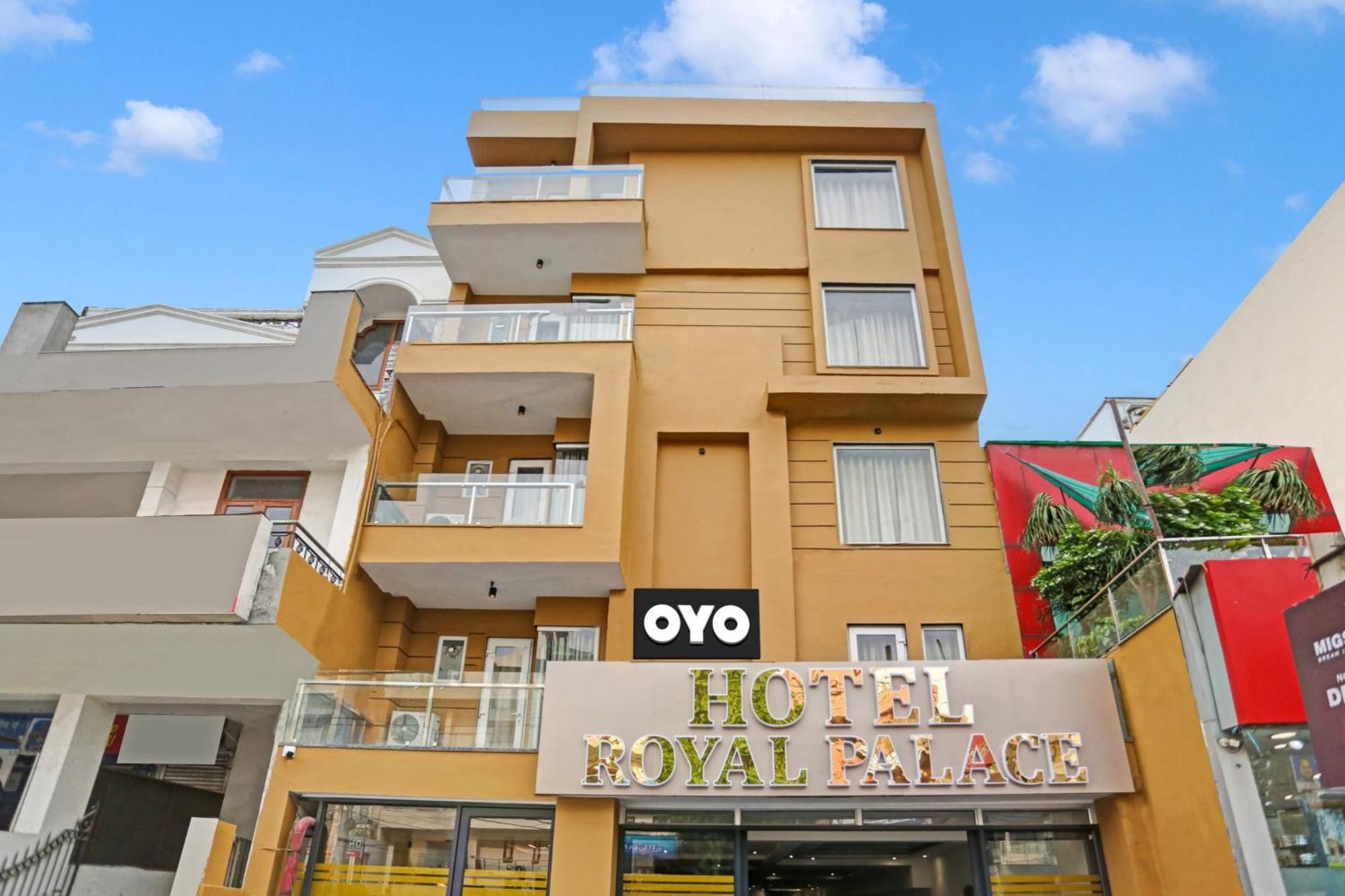Hotel Oyo Flagship 81255 Royal Palace New Delhi
